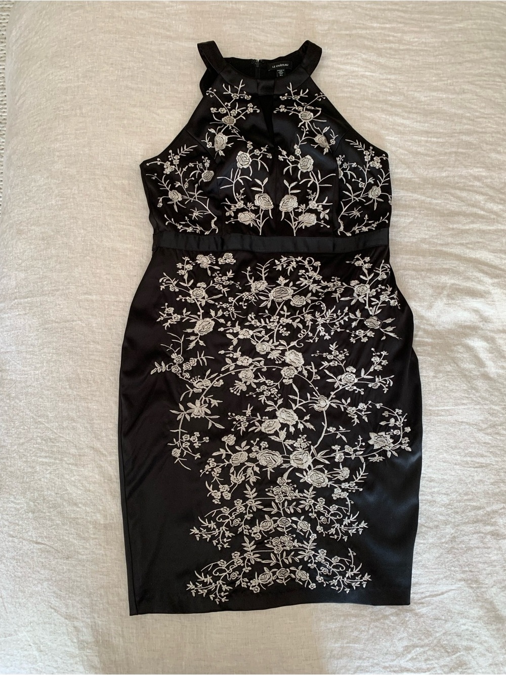 le chateau Black One-Shoulder Sheath Dress with White Floral Embroidery